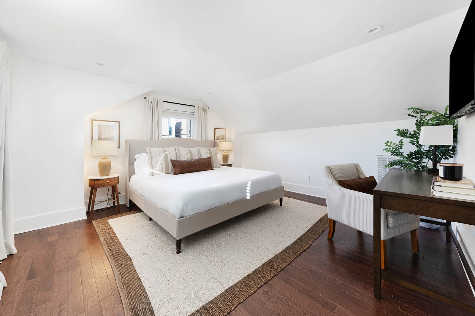 Residential Installation – 1701 Neal Terrace