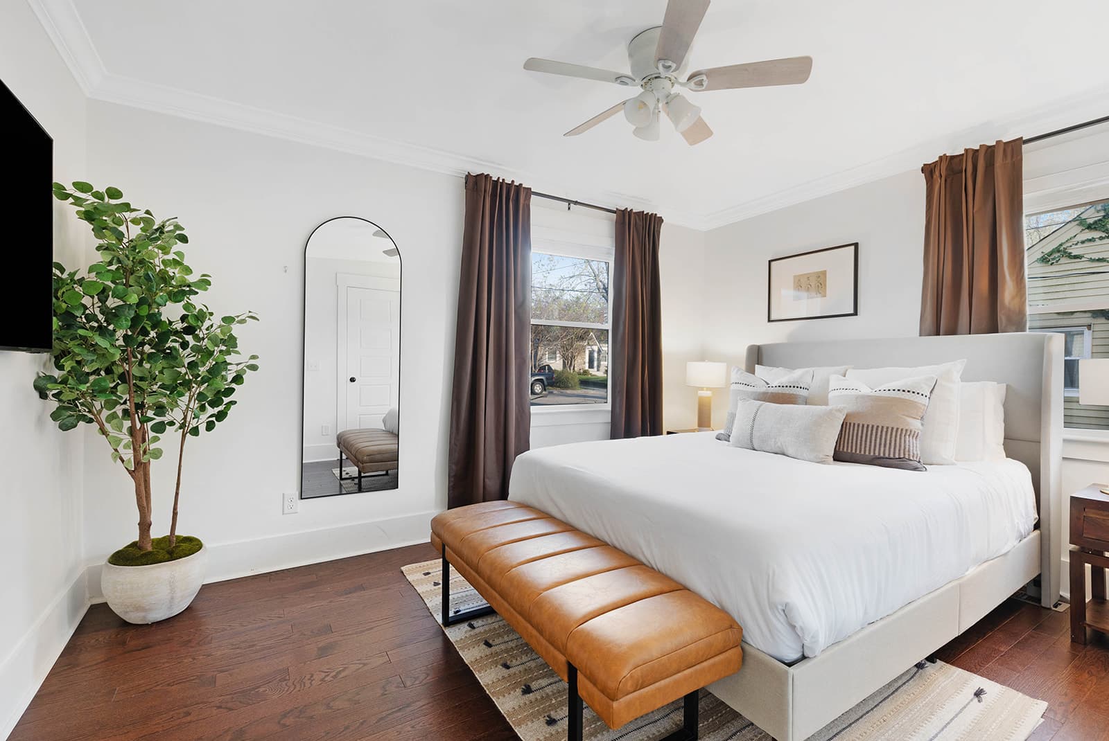 1701 Neal Terrace 10