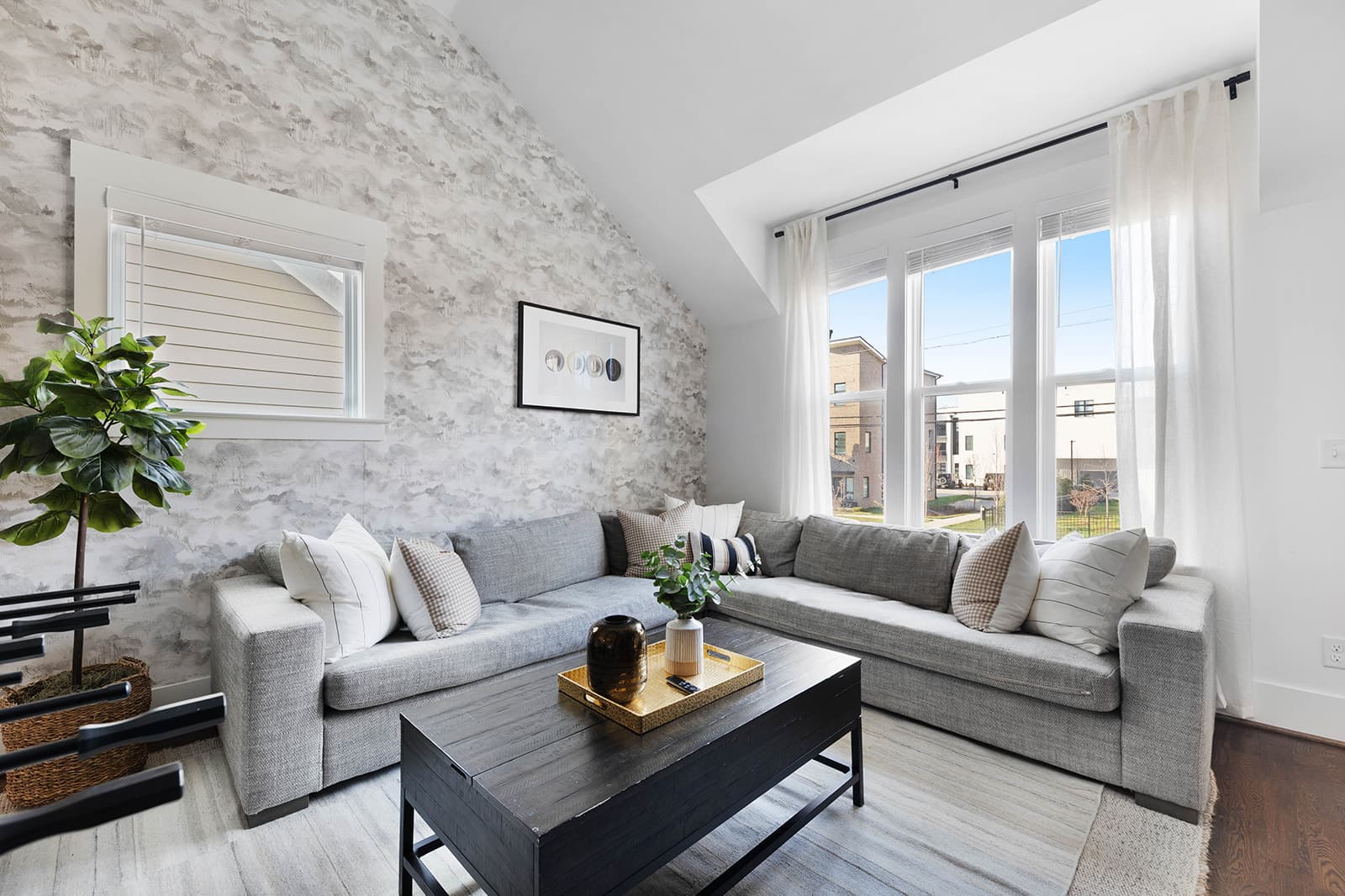 1701 Neal Terrace 9