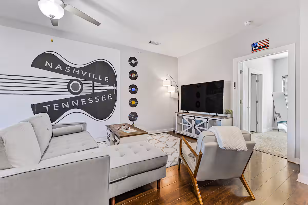 Airbnb Nashville Entire Home 11