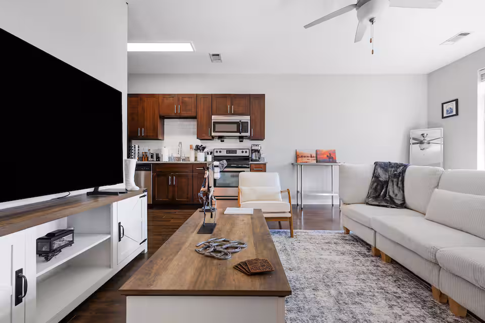 Rustic Rodeo Entire Home